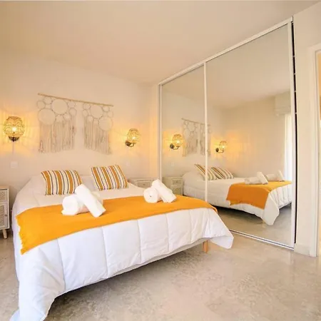 Le Bain De Soleil - Le Bain De Soleil 5 Star Two Bedroom Apartamento *