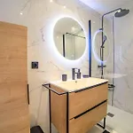 Le Bain De Soleil - Le Bain De Soleil 5 Star Two Bedroom