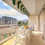Le Bain De Soleil - Le Bain De Soleil 5 Star Two Bedroom Cannes